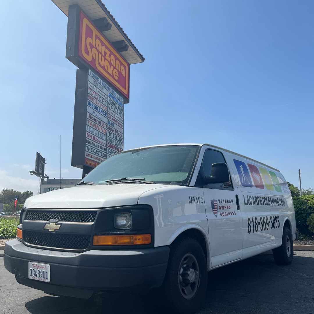 Los Angeles Carpet Cleaning offers carpet cleaning in Tarzana.